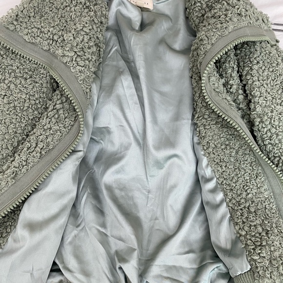 Sage Sherpa Zip up Coat - Picture 5 of 5